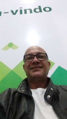 Homem 51 pendente , quero contato apenas de mulheres safadinha que queira horas de puro prazer