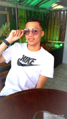 Teu magrinho gostoso 😋