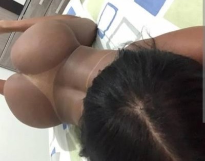 Preta safadinha estilo namoradinha 😋 🔥