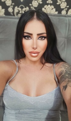 Trans Maravilhosa e sarada