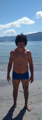 Acompanhante masculino
