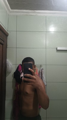 Moreno gostoso