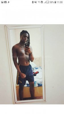 RegisBlack