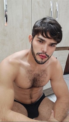 OLIVER ROSS