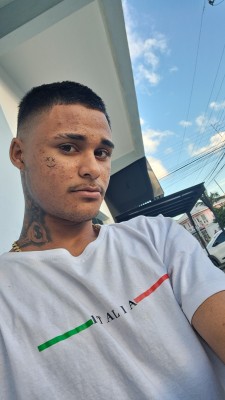 Prazer me chamo Mauricio tenho 19