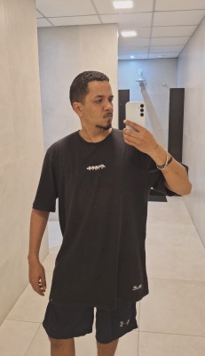 Garoto Discreto