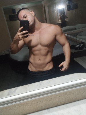Safado que tá afim de fuder  gostoso 😏😈🤤
