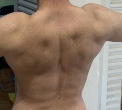 Garoto Discreto