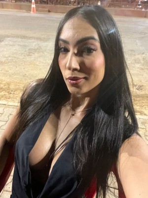 Novatinha disponível