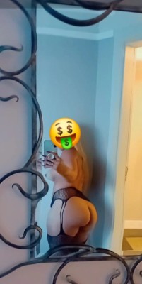 Loirinha do bumbum gg