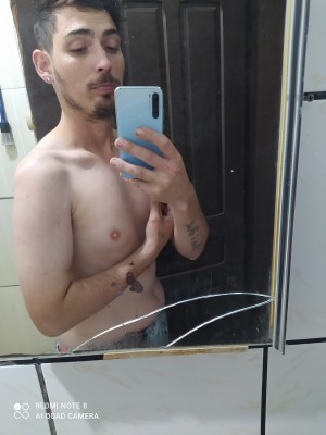 Pyetro língua nervosa