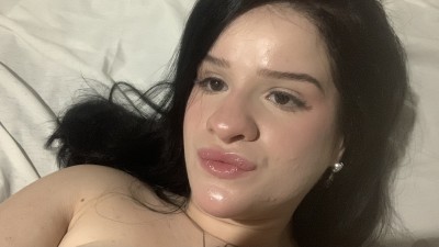 Mônica *LEIA O ANUNCIO*