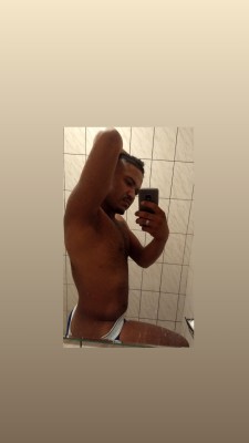 Venha realizar seus desejos mais profundos comigo!