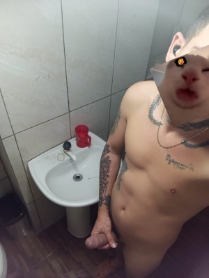 Me ligue. Estarei esperando para te fazer sentir amado(a).