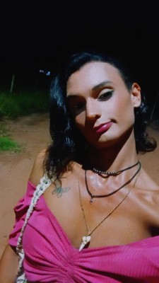 Paolla safada novinha