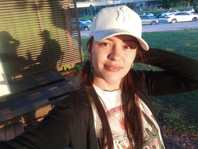 Morena linda! Tenho conteúdo e faço chamada.