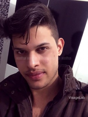 Léo Ângel