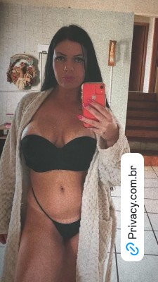Daya  massagem tântrica